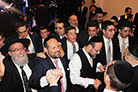 No Casamento de Avraham e Mazal Dayan